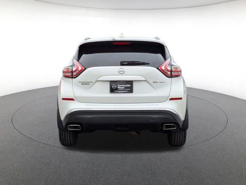 Used 2017 Nissan Murano SV w/ Premium Plus Package image 6