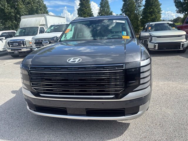 Used 2026 Hyundai Palisade Calligraphy AWD/4WD image 2