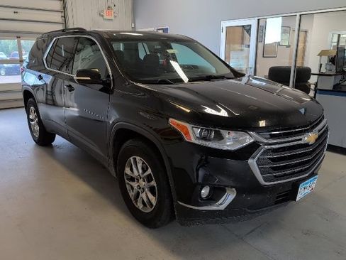 Used 2019 Chevrolet Traverse LT AWD/4WD image 7