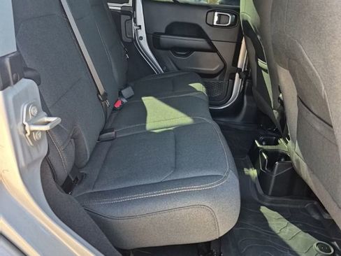 Used 2024 Jeep Wrangler Sahara w/ Technology Group image 31