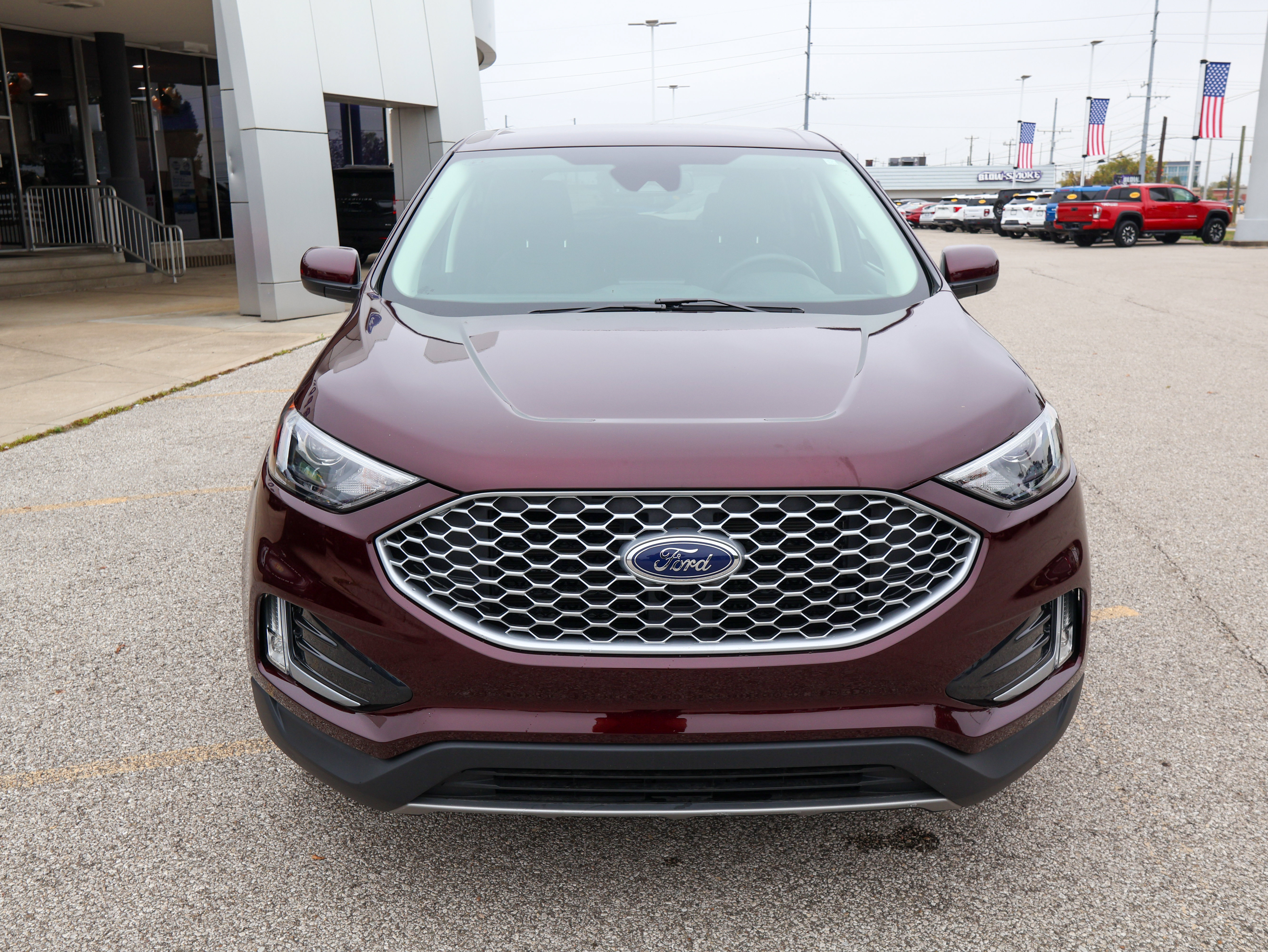 Used 2024 Ford Edge SEL w/ Convenience Package AWD/4WD image 8