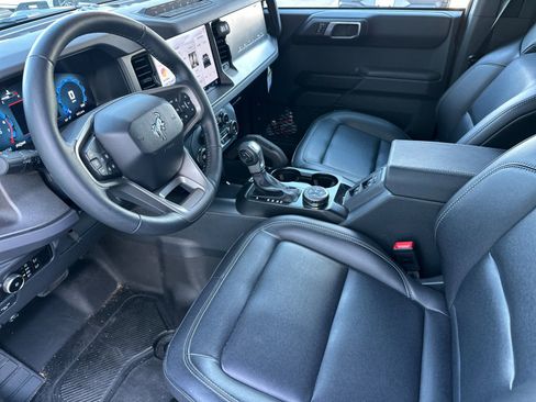 New 2025 Ford Bronco Badlands w/ Sasquatch Package AWD/4WD image 10