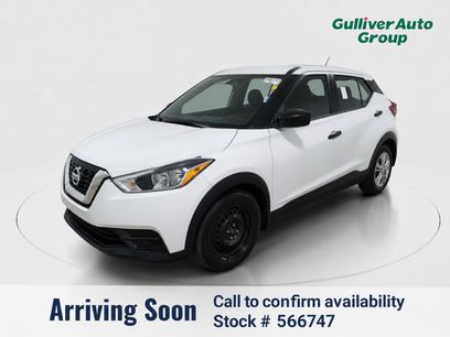Used 2020 Nissan Kicks S