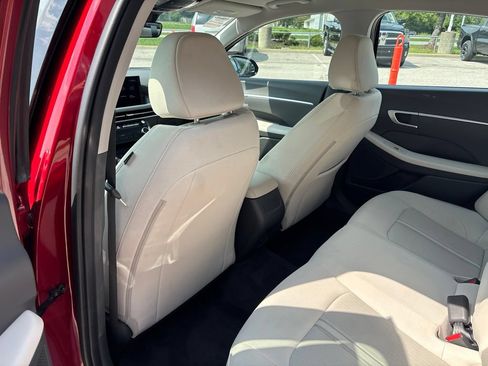 Used 2025 Hyundai Sonata SEL FWD image 42