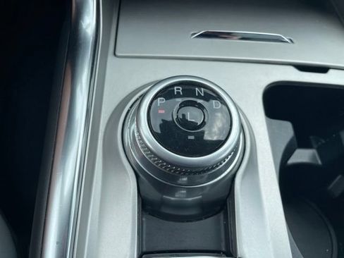Used 2021 Ford Explorer XLT w/ Equipment Group 202A AWD/4WD image 44