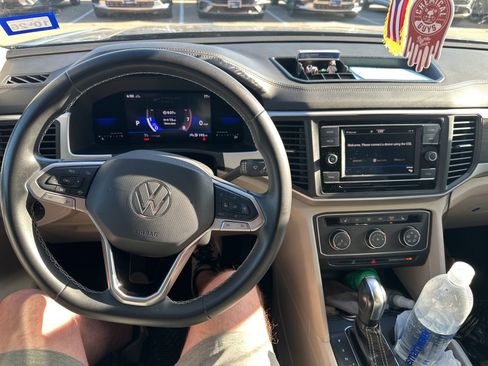 Used 2022 Volkswagen Atlas SE image 8