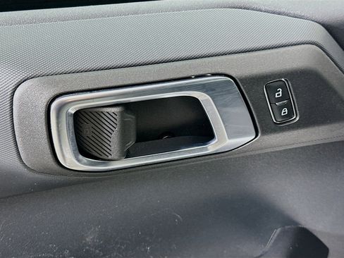 Used 2025 Ford Bronco Big Bend image 15