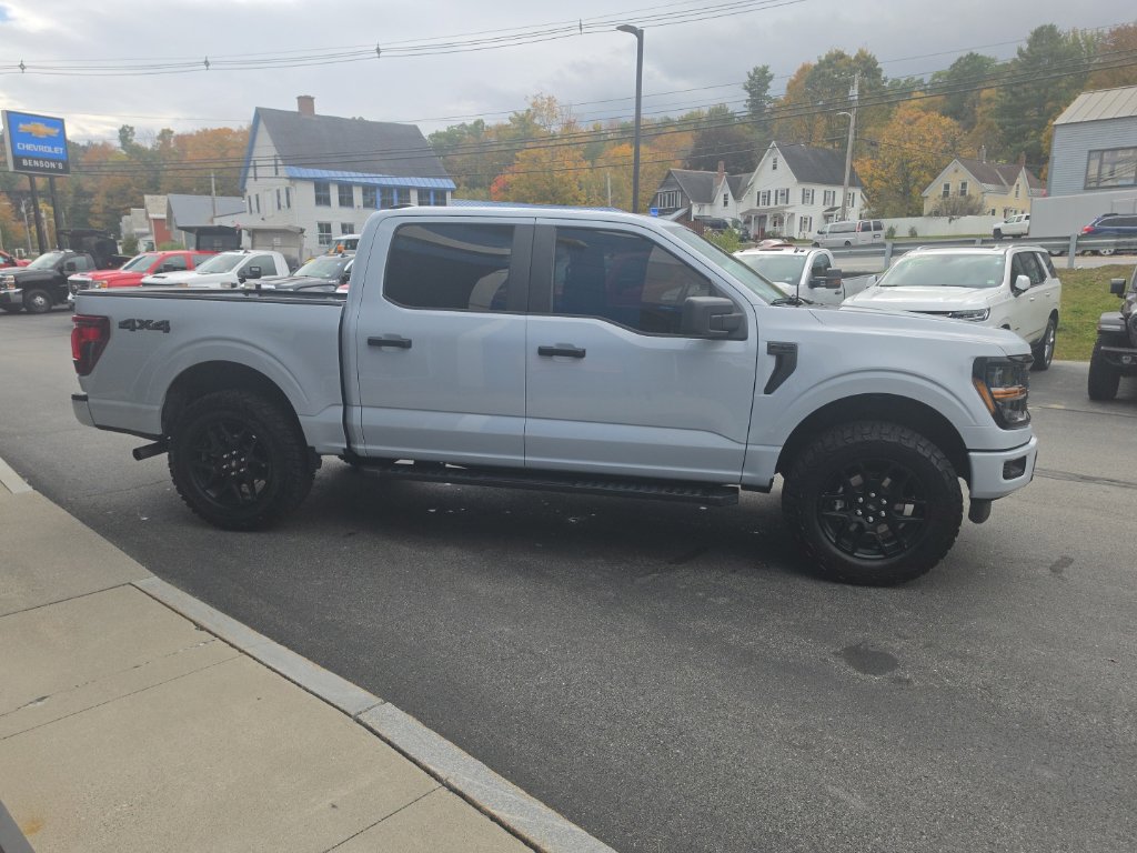 Used 2025 Ford F150 STX w/ STX Black Appearance Package AWD/4WD image 7
