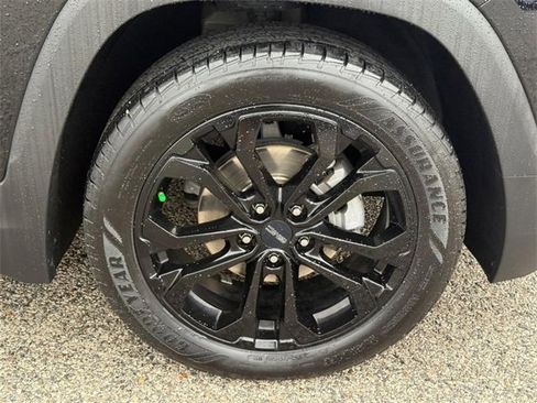 Certified 2020 GMC Terrain SLT w/ Elevation Edition image 7