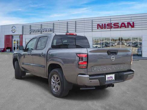 New 2026 Nissan Frontier SV w/ All-Weather Content Package AWD/4WD image 7