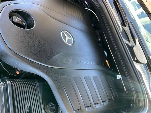 Used 2024 Mercedes-Benz GLS 450 4MATIC image 33
