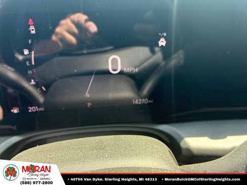 Certified 2024 Buick Encore GX Preferred AWD/4WD image 11