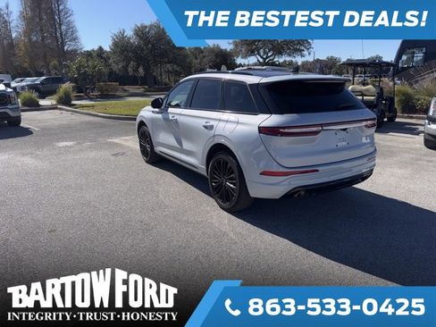 Used 2025 Lincoln Corsair Reserve w/ Equipment Group 202A image 7