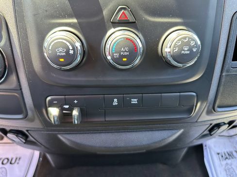 Used 2018 RAM 1500 Express w/ Express Value Package RWD image 27