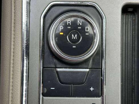 Used 2019 Ford Expedition Max XLT w/ Equipment Group 202A AWD/4WD image 39