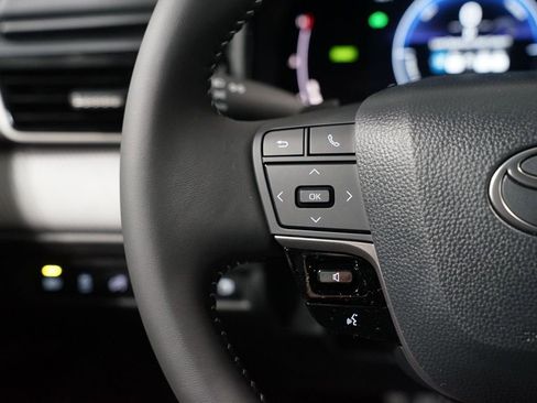 New 2026 Toyota Camry SE image 14