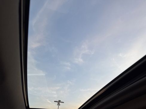 Used 2022 GMC Sierra 2500 Denali w/ Denali Ultimate Package image 24