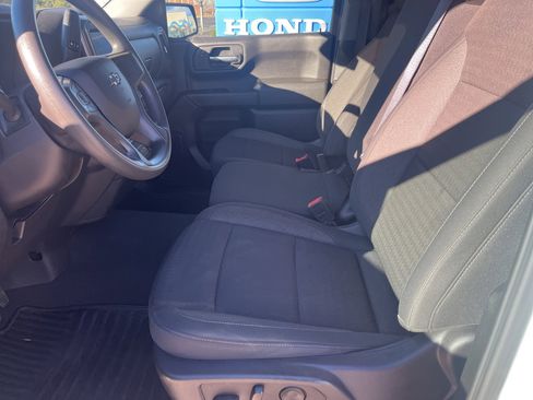 Used 2024 Chevrolet Silverado 1500 Custom Trail Boss image 10