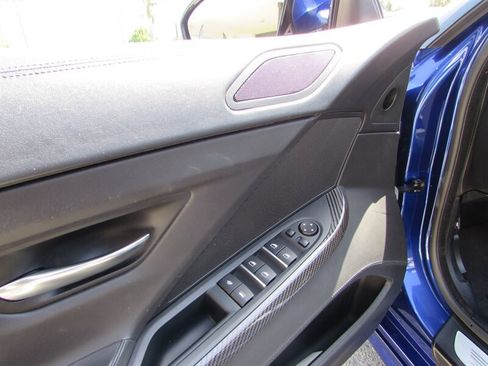 Used 2012 BMW M6 Convertible RWD image 11
