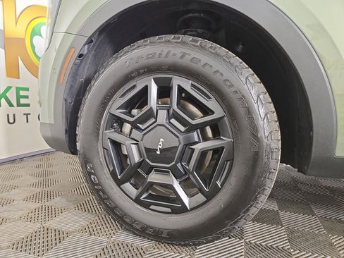 Used 2024 Kia Sorento SX Prestige image 36