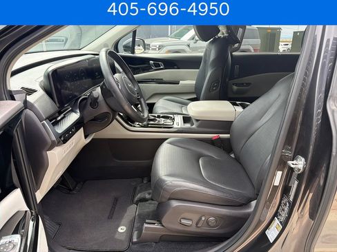 Used 2022 Kia Carnival SX Prestige FWD image 10