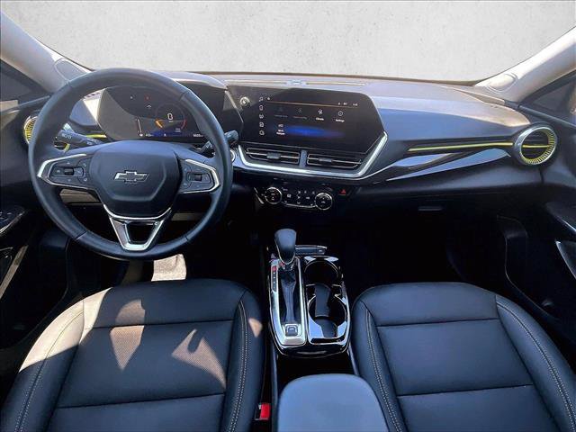 Used 2024 Chevrolet Trax ACTIV w/ Sunroof Package FWD image 15
