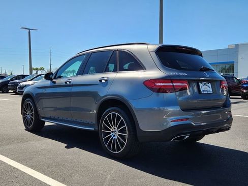 Used 2019 Mercedes-Benz GLC 300 image 4