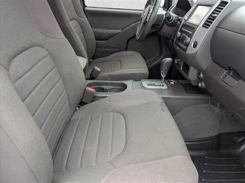 Used 2020 Nissan Frontier S AWD/4WD image 27