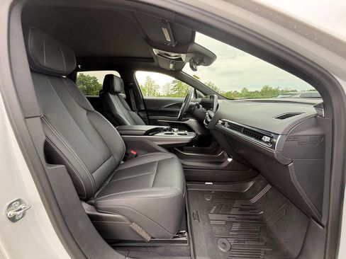 Certified 2024 Cadillac Lyriq Luxury w/ LPO, Floor Liner Package AWD/4WD image 34