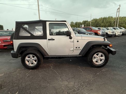 Used 2008 Jeep Wrangler X image 6