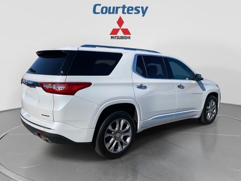 Used 2019 Chevrolet Traverse Premier AWD/4WD image 7