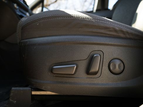 Used 2020 Hyundai Santa Fe SEL image 38