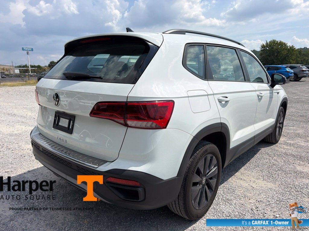Used 2024 Volkswagen Taos S FWD image 5