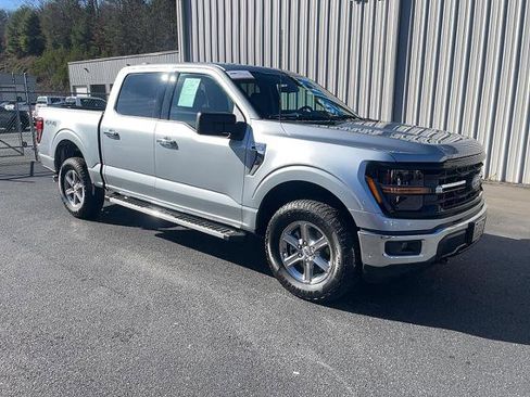 Certified 2025 Ford F150 XLT w/ Equipment Group 301A Standard image 3