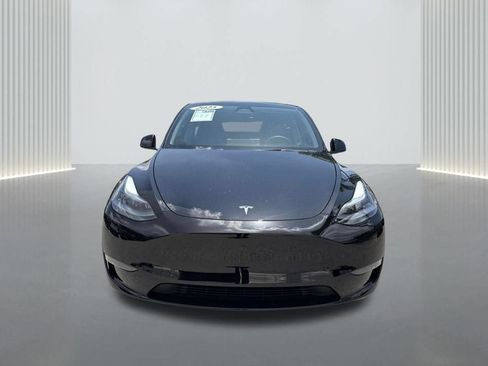 Used 2025 Tesla Model Y Performance AWD/4WD image 2