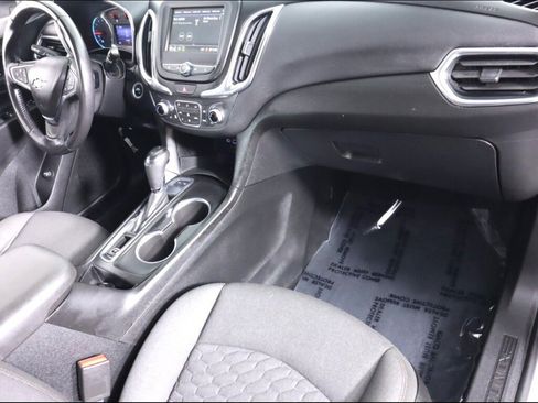 Used 2019 Chevrolet Equinox LT AWD/4WD image 41