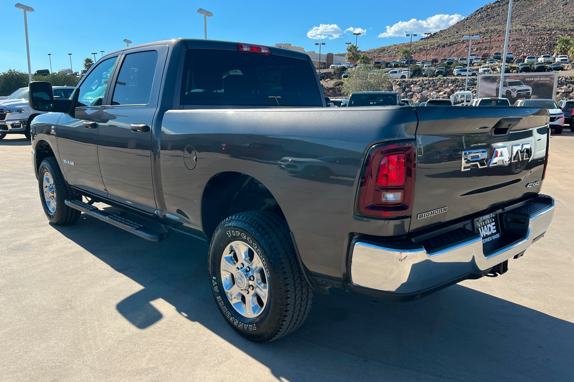 Used 2025 RAM 2500 Big Horn AWD/4WD image 3
