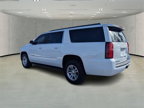 Used 2020 Chevrolet Suburban LS image 5