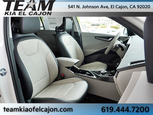 New 2026 Kia Niro Wave w/ Wave Preserve Package FWD image 14