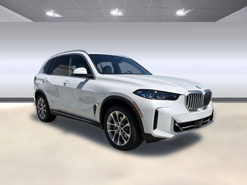 New 2026 BMW X5 sDrive40i w/ Premium Package RWD image 7