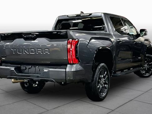 Used 2022 Toyota Tundra Platinum AWD/4WD image 13