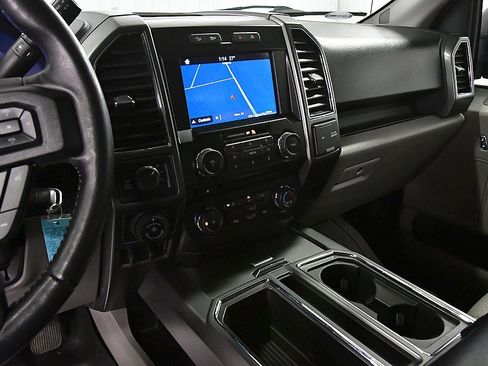 Used 2017 Ford F150 XLT w/ Equipment Group 302A Luxury image 22