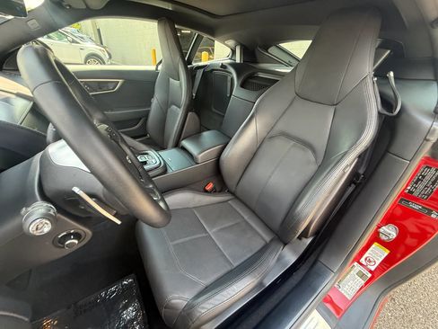Used 2024 Jaguar F-TYPE R-Dynamic RWD image 31