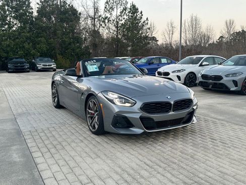 Used 2026 BMW Z4 M40i w/ Premium Package image 12