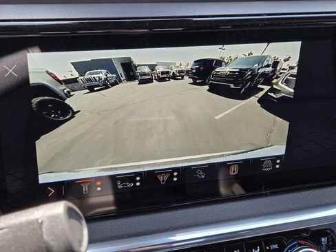 New 2025 GMC Sierra 2500 Denali w/ Denali Reserve Package image 14