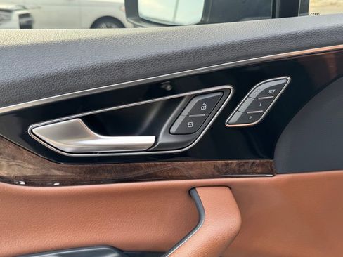 Used 2019 Audi Q7 3.0T Premium w/ Cold Weather Package image 14