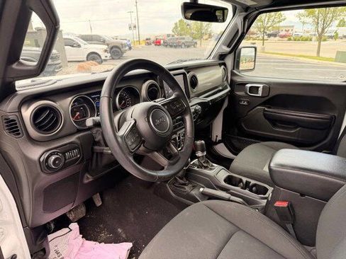 Used 2021 Jeep Wrangler Unlimited Sport w/ Uconnect 4C Nav & Sound Group AWD/4WD image 7
