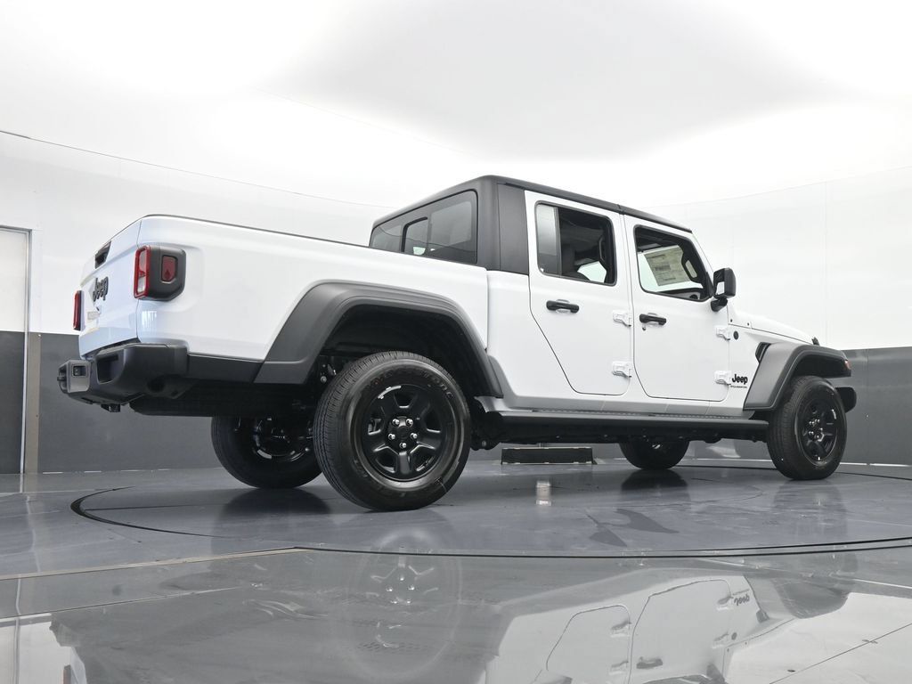Used 2025 Jeep Gladiator Sport AWD/4WD image 56