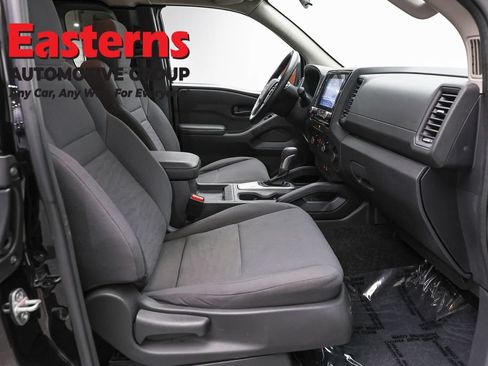 Used 2022 Nissan Frontier S RWD image 21