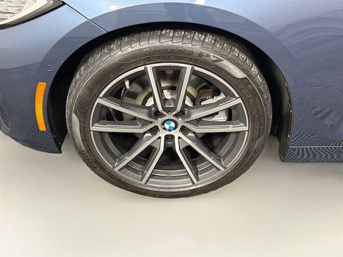 Used 2023 BMW 430i xDrive Coupe w/ Premium Package image 31